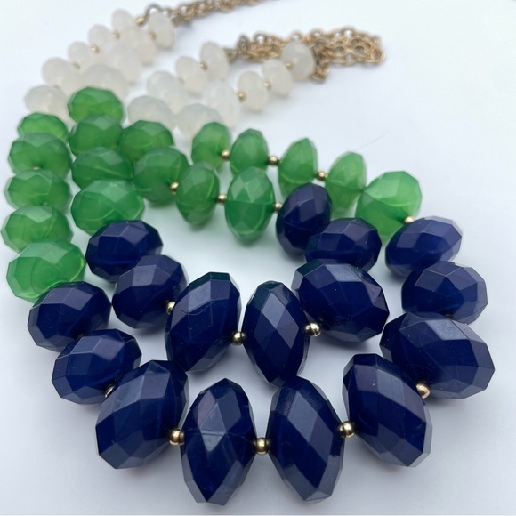 Bold Color Block Statement Necklace Blue Green White Acrylic Beads GoldToneChain - Picture 5 of 7